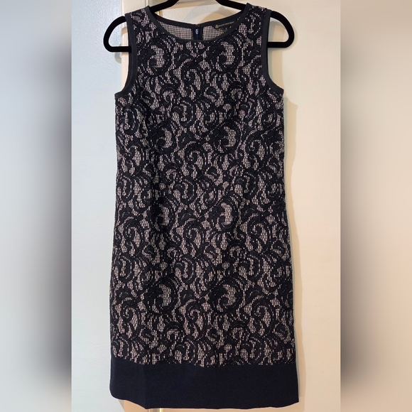 Brooks Brothers Dresses & Skirts - Women's Brooks Brothers Navy And White Sleeveless Dress, Size 4
